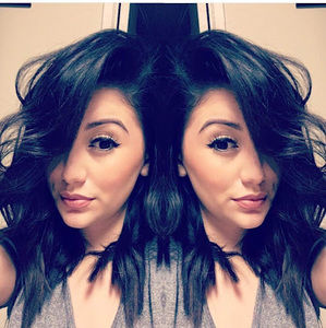 Meet your Posher, Caroline